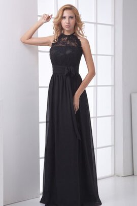 Robe de soirée longue avec décoration dentelle elevé avec nœud à boucles manche nulle