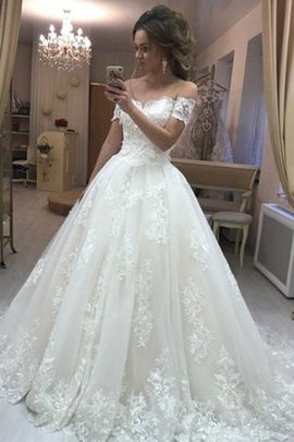 Robe de mariée en tulle appliques de princesse captivant manche nulle