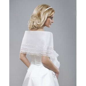 Organza blanc élégant | Modeste volants Bolero