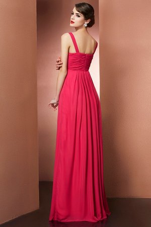 Une autre chose à considérer lors de l'achat de vêtements 9ce2-054hb-robe-de-soiree-longue-ligne-a-avec-perle-longueur-au-ras-du-sol-epaule-nue