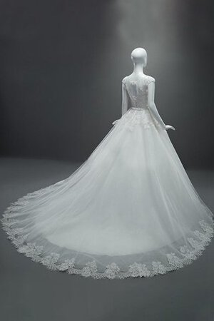 Robe de mariée naturel avec manche épeules enveloppants ligne a textile en tulle avec perle