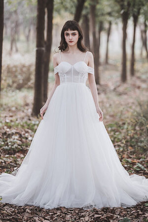 Robe de mariée au jardin chaming ligne a solennelle romantique