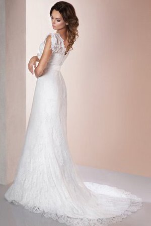 Robe de mariée impressioé distinguee avec manche courte avec ruban avec nœud