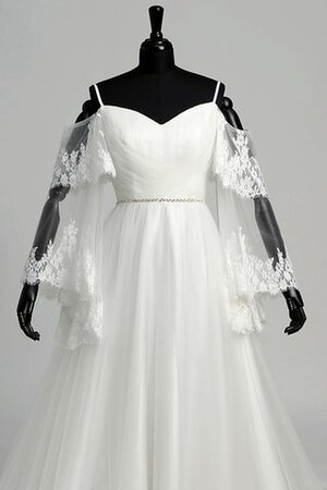 Robe de mariée derniere tendance plissé attirent en plage avec perle