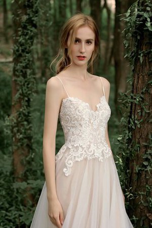 Robe de mariée bandouliere spaghetti joli vintage romantique discrete