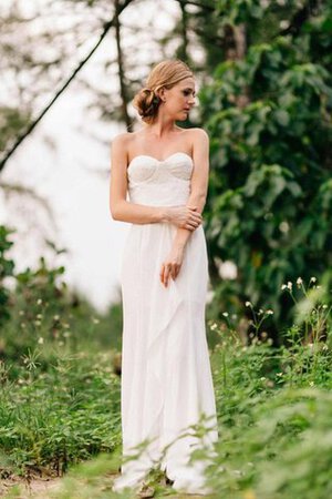 Robe de mariée manche nulle a plage col en forme de cœur longueur au ras du sol avec chiffon