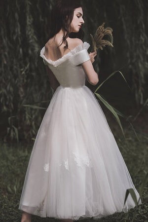 Robe de mariée de bustier en tout plein air belle decoration en fleur solennel