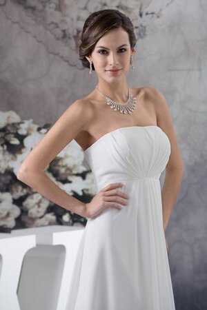 Robe de mariée plissé facile de traîne courte longueur au ras du sol avec chiffon