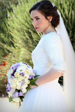 Robe de mariée delicat romantique plissage elevé en dentelle