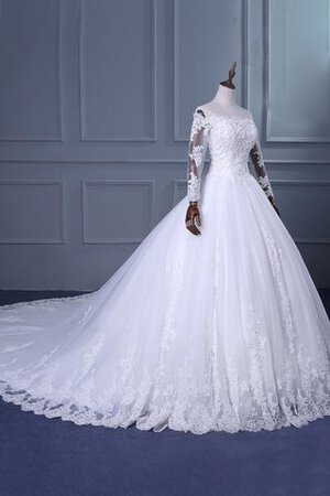 Robe de mariée intemporel col en bateau de traîne longue ligne a de mode de bal