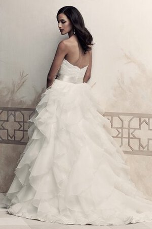 Robe de mariée classique ruchés plongeants avec nœud manche nulle salle interne