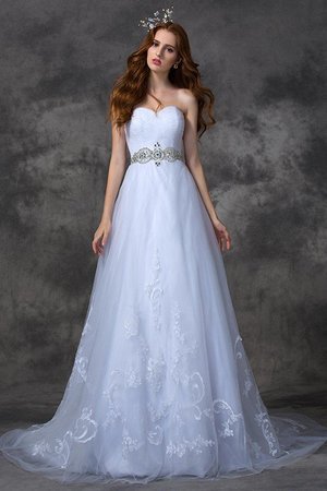 Robe de mariée longue de princesse a-ligne fermeutre eclair col en forme de cœur