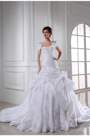 Robe de mariée longue de col en cœur de traîne mi-longue appliques en taffetas