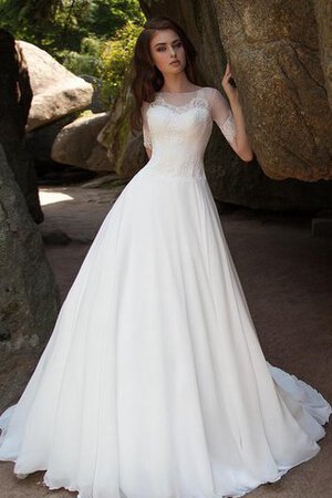 Robe de mariée longue discrete romantique col u profond ligne a