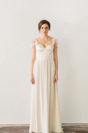 Robe de mariée col en reine avec chiffon ruché manche nulle col en forme de cœur