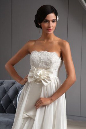 Robe de mariée plissage elégant ligne a en satin avec nœud