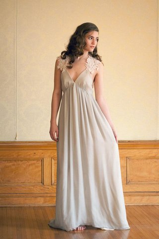 Robe de mariée classique ruché sans dos manche nulle en plage