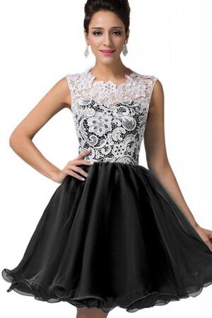 Robe douce seize romantique plissage elevé manche nulle ruché