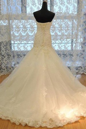 Robe de mariée captivant manche nulle appliques de traîne moyenne de col en cœur