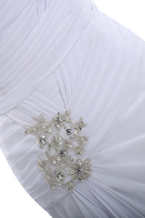 Robe de mariée intemporel avec perle en chiffon lache avec décoration dentelle