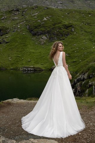 Robe de mariée plissage facile appliques textile en tulle en dentelle