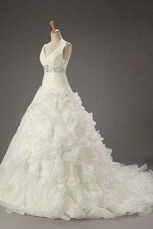 Robe de mariée decoration en fleur ceinture avec perle dans l'eglise cordon en salle