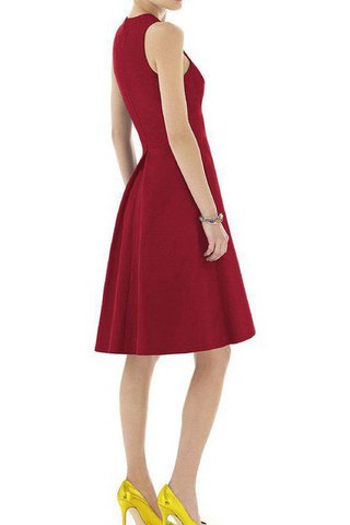 Robe demoiselle d'honneur bref plissage ligne a v encolure en satin