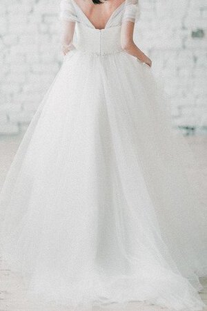 Robe de mariée de traîne courte textile en tulle ligne a avec zip avec perle