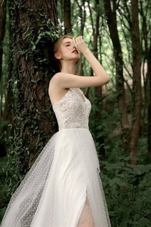 Robe de mariée textile en tulle de traîne courte avec zip enchanteur charmeuse