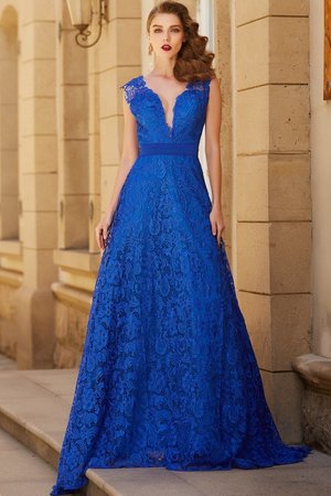 Robe de bal dos nu de princesse avec décoration dentelle v encolure a-ligne