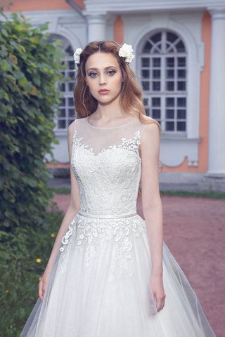 Robe de mariée naturel trou de serrure de mode de bal appliques de traîne mi-longue