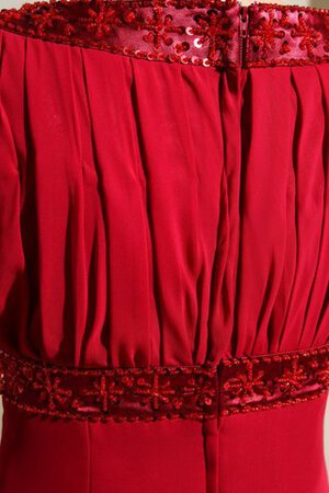 Robe de soirée avec manche courte ruché avec chiffon avec perle longueru au niveau de sol