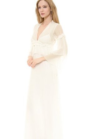 Robe de mariée romantique nature longue en plage de fourreau