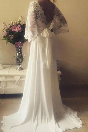 Robe de mariée fantastique ceinture en étoffe de traîne moyenne ligne a de col en v