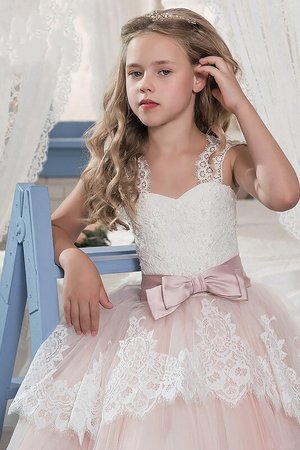 Robe cortège fille naturel de col en cœur en tulle manche nulle de mode de bal