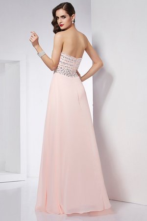 Robe de bal longue avec chiffon avec perle ligne a jusqu'au sol