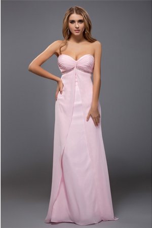 Robe de bal longue jusqu'au sol avec chiffon avec perle col en forme de cœur