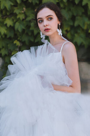 Robe de mariée gracieux de lotus au bord de la mer en tout plein air sexy