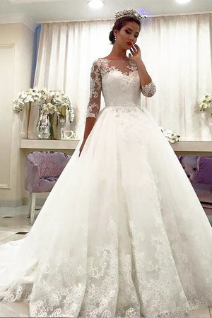 Robe de mariée naturel en tulle de mode de bal en 3/4 manche col en bateau