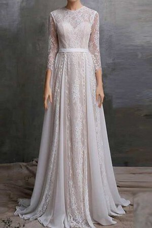 Robe de mariée plissage discrete ligne a avec manche 3/4 decoration en fleur