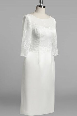 Robe de mariée encolure ronde jusqu'au mollet de fourreau manche nulle en satin