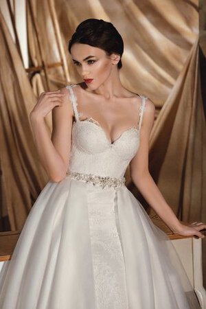 Robe de mariée longue naturel appliques cordon maillot