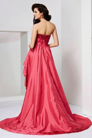 Robe de soirée ligne a de bustier asymétrique textile taffetas de princesse