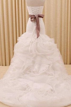 Robe de mariée naturel manche nulle ruché avec perle col en forme de cœur