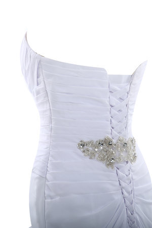 Robe de mariée intemporel avec perle en chiffon lache avec décoration dentelle