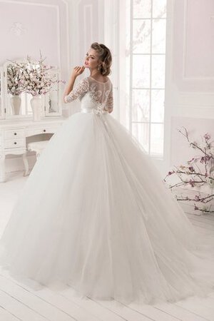 Robe de mariée humble romantique avec ruban avec lacets col en bateau