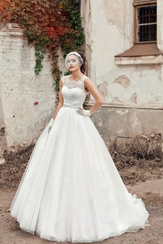 Robe de mariée longue intemporel de mode de bal avec nœud de traîne courte