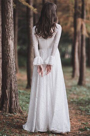 Robe de mariée de princesse longueur au ras du sol junoesque formelle solennel