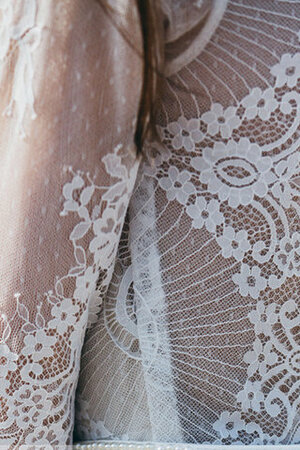 Robe de mariée angélique simple romantique officiel naturel