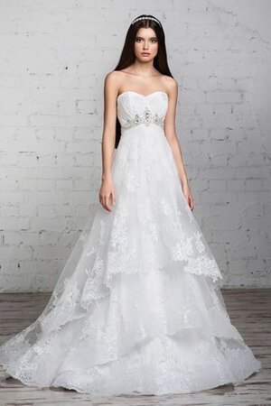 Robe de mariée de tour de ceinture en haute avec gradins de col en cœur cordon avec perle